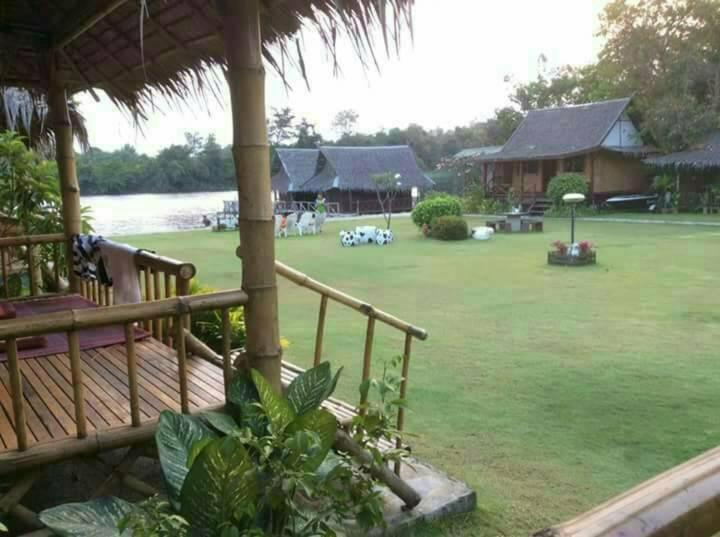 Bamboo House Resort Kanchanaburi Exterior photo